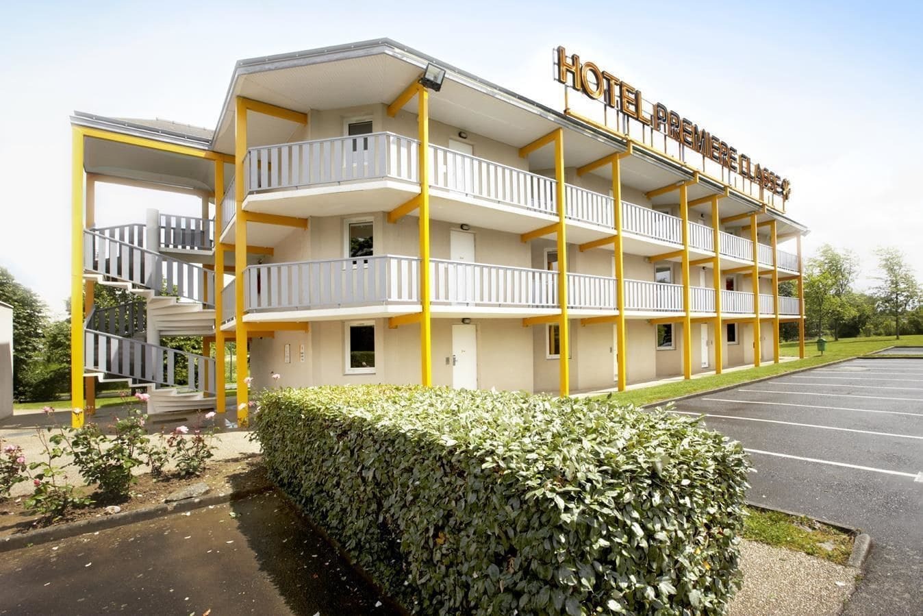 Hotel Du Parc - Chantepie Buitenkant foto